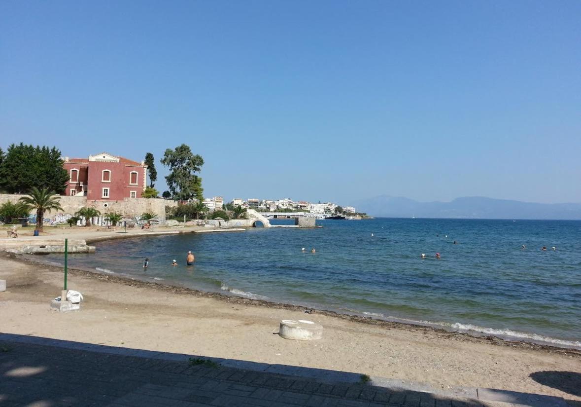 Premium Apartment In Chalkida Bagian luar foto